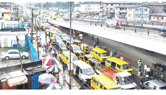 Lagos taskmasters: Agberos, traffic officers extort drivers amid harsh economy