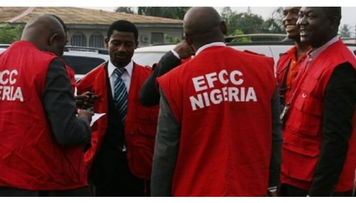 Woman bags six months jail for hawking naira notes