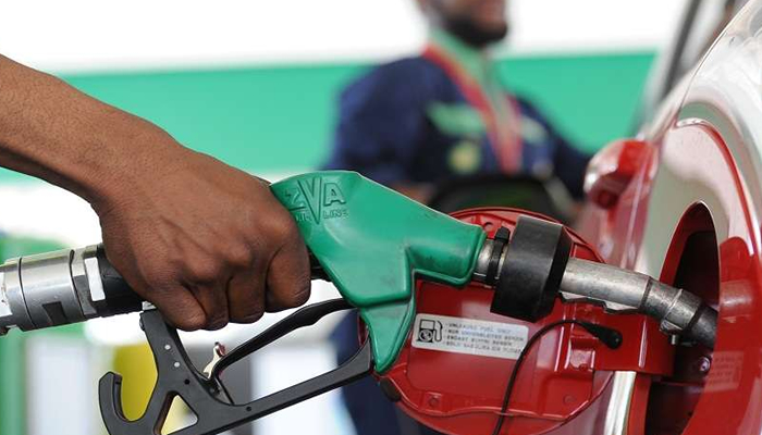 Smuggled Nigerian petrol floods W’African markets, sells N1,700/litre