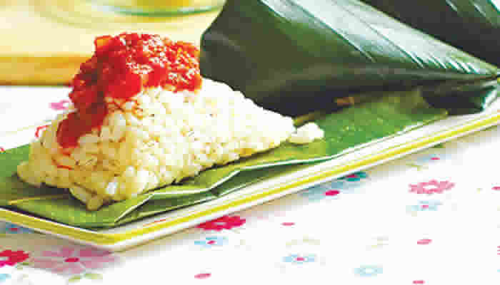 Wrapping leaves as alternative to styrofoam