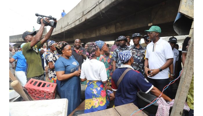 Lagos issues four-day relocation deadline to squatters, illegal motor parks in Obalende