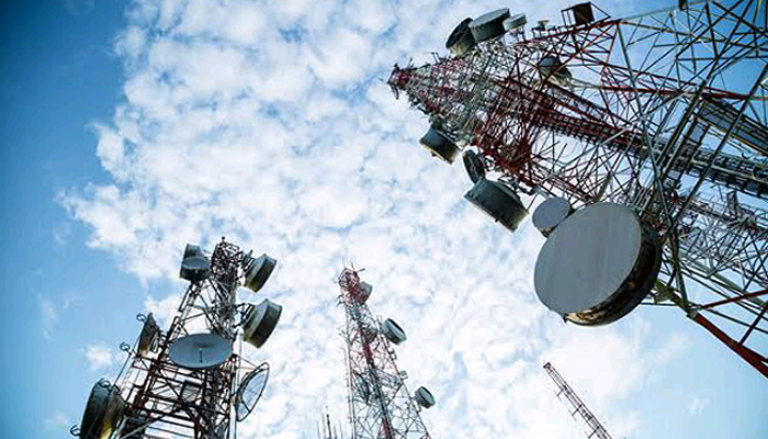 Lagos-Calabar highway: Telcos fear shutdown as construction threatens cables